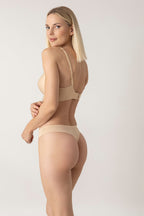 Lazer Kesim Dikişsiz String Tanga Külot